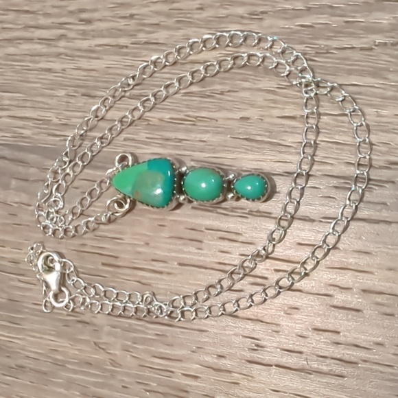 Southwest Kingman Turquoise Sterling Silver Pendant Necklace - Picture 9 of 9